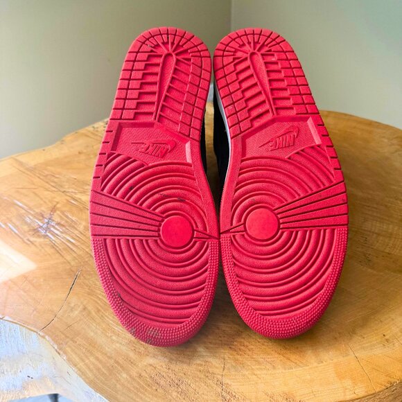 AIR JORDAN 1 MID 🏷️ Siempre Familia 11.5M - Picture 5 of 6